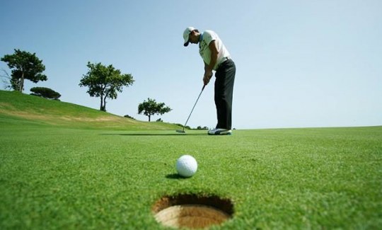 Vì sao doanh nhân thành đạt khắp thế giới đều thích chơi golf?