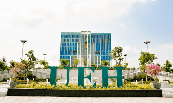 UEH là trường đào tạo ngành kinh doanh hàng đầu khu vực phía Nam